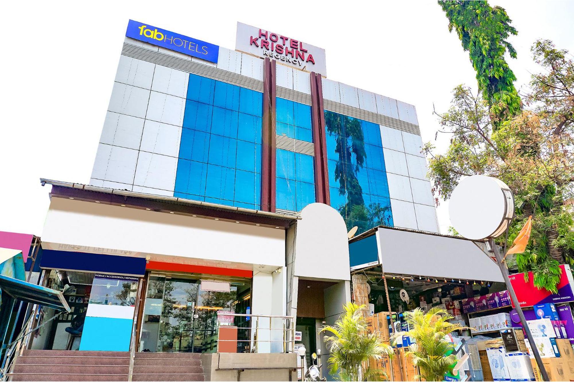 Hotel Fabhotel Krishna Regency - Nr Pcmg Park Pune
