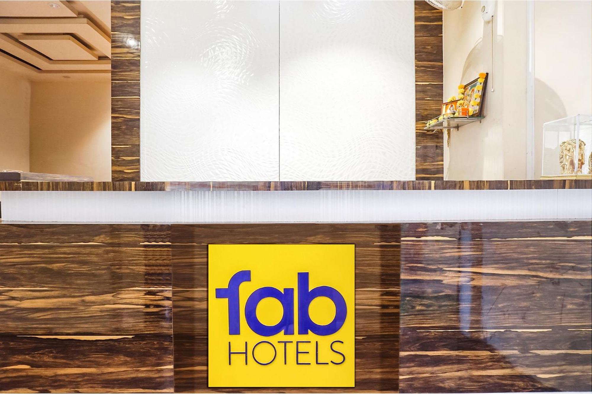 Hotel Fabhotel Krishna Regency - Nr Pcmg Park Pune